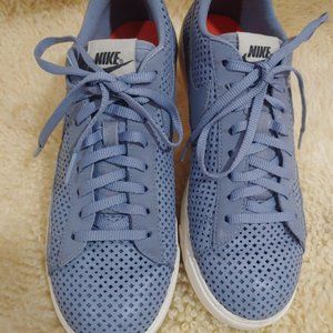 Women’s Nike Blazer Low SE Color Ashen Slate